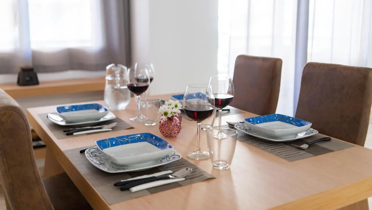 Sur Suites Victoria Fuengirola Apartment